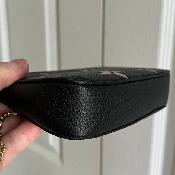 Louis Vuitton Mini Pochette Empreinte Embossed Leather - Authentic - Picture 9 of 17